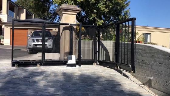 Γύρω από τη γωνιών ράγα πορτών διαδρομής στροφής γλιστρώντας καμμμένη πύλη