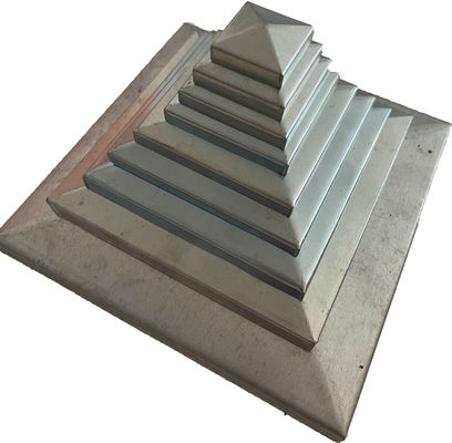 40x40 3 5/8 X 3 5/8 2 X 2 καλύμματα φρακτών μετα γαλβάνισε την άσπρη φόρμα πυραμίδων χάλυβα