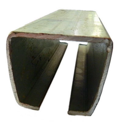 Q235 Cantilever χάλυβα μέσο πυλών κανάλι σιδηροδρομικών γραμμών οδηγών πυλών διαδρομής γλιστρώντας